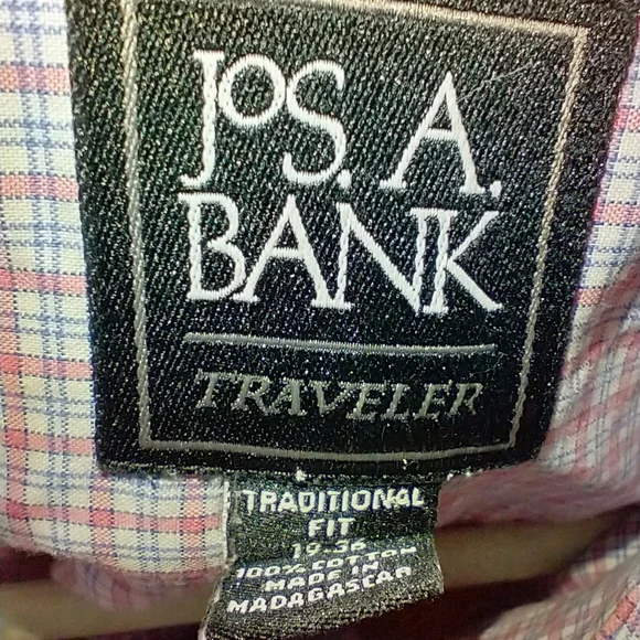 Jos A Bank Traveler Traditional Fit Checkered Button Down Shirt Men's sz 19-36. - Picture 5 of 6